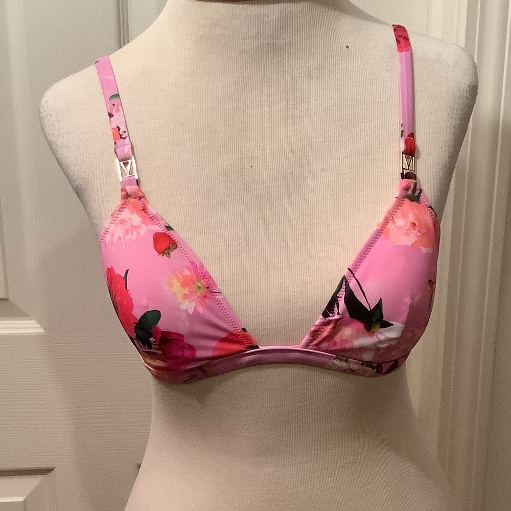 NWOT Victorias Secret Oceanside Bikini S Violet